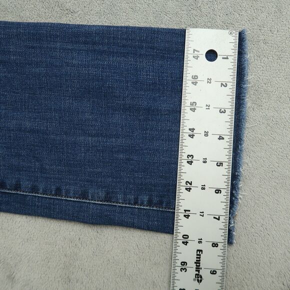 Chico's Jeans Women's 0 US-4 Mid-Rise Slimming Girlfriend Kick Flare 25" Inseam - Picture 6 of 16